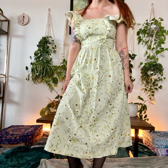 Long floral dress - Picture 2 of 3